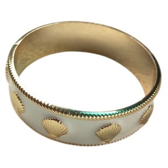 Lilly Pulitzer 2 pc Gold plated & enamel seashell bracelet & elephant key ring - Picture 1 of 9